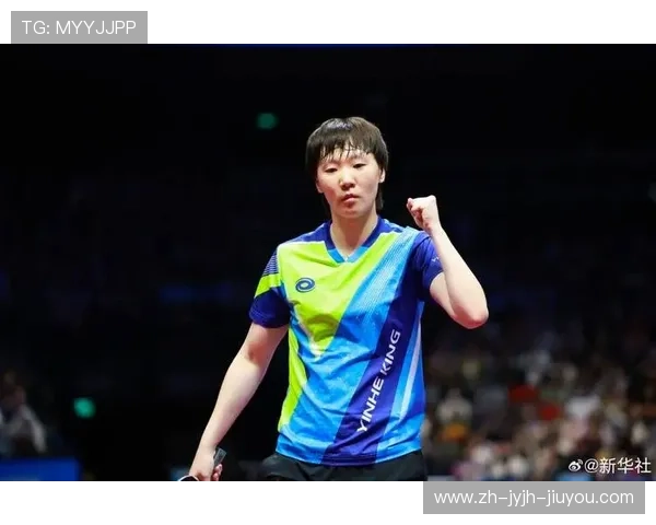 羽毛球乒乓球美女